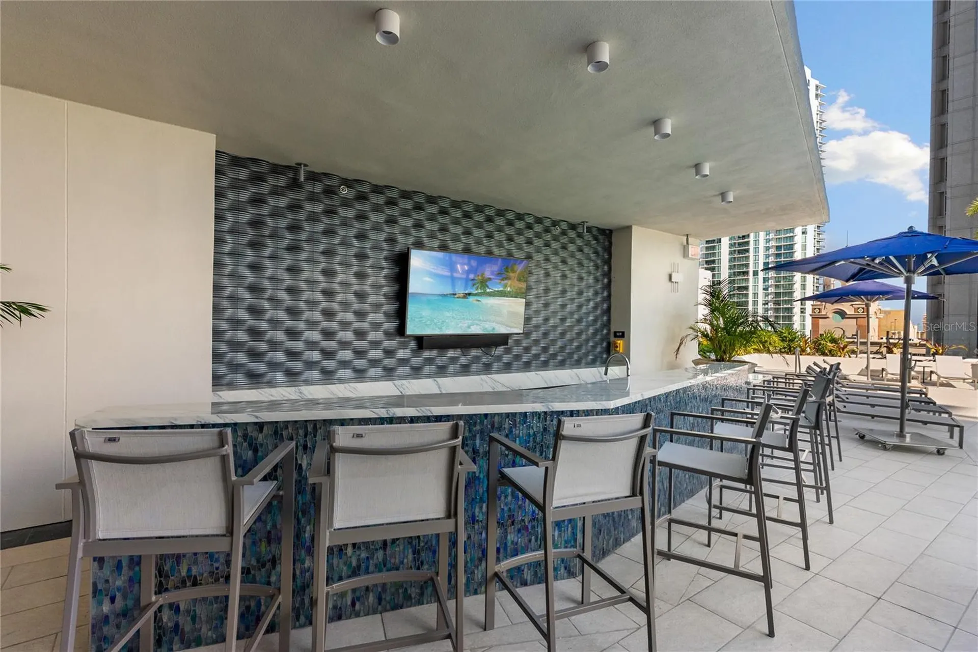 275 1st Avenue S St Petersburg FL 33701