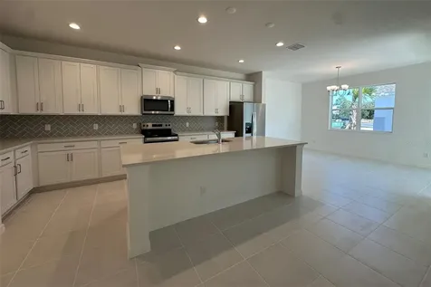 733 Farfields Way Deland FL 32724