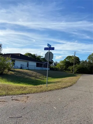 Lot 19 Embassy Road North Port FL 34291