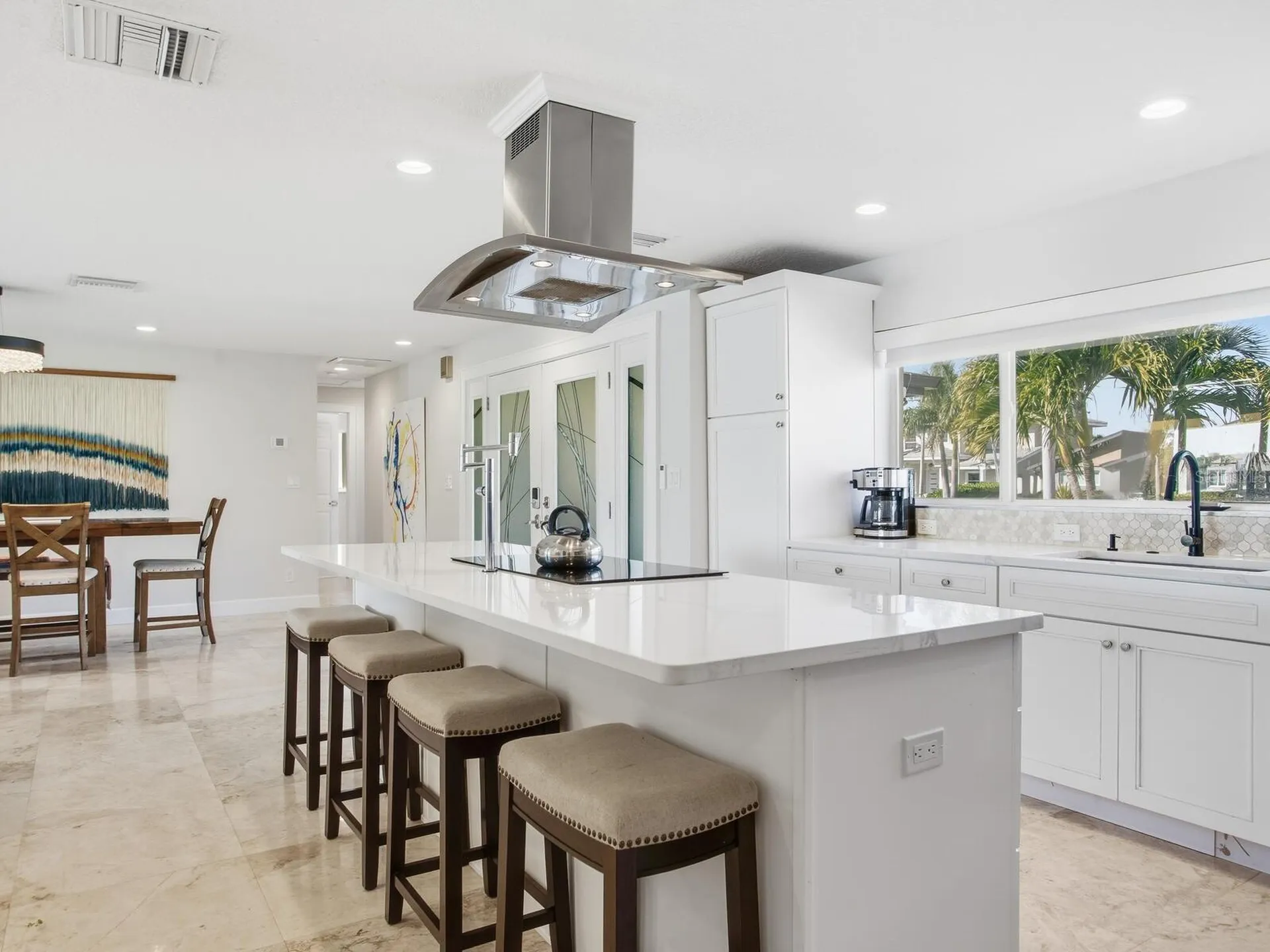 1028 79th Street S St Petersburg FL 33707