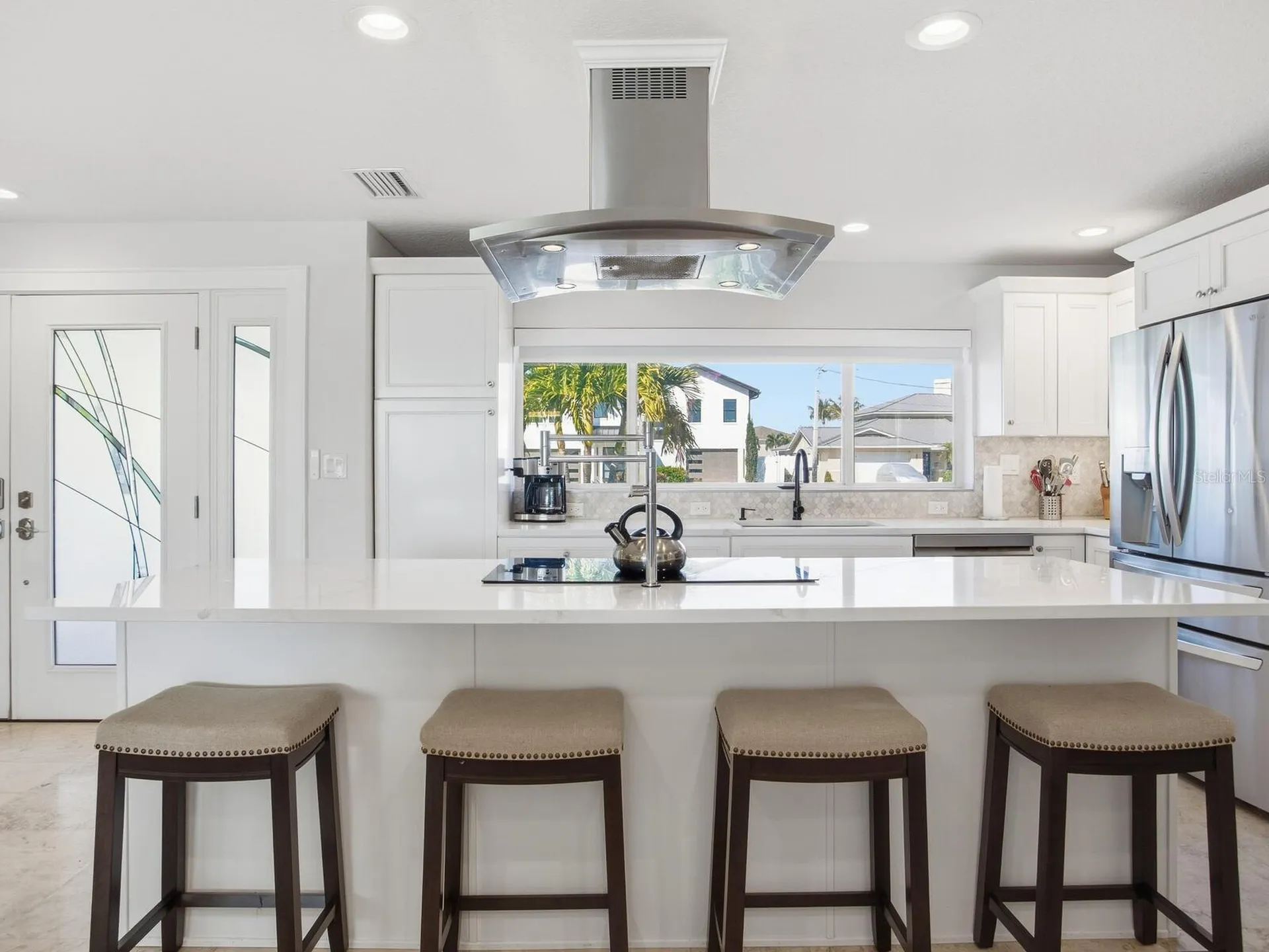 1028 79th Street S St Petersburg FL 33707