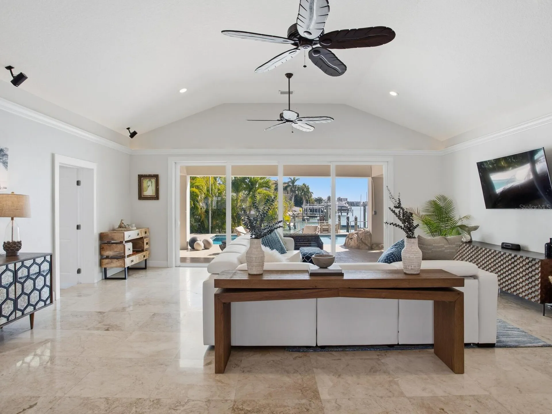 1028 79th Street S St Petersburg FL 33707