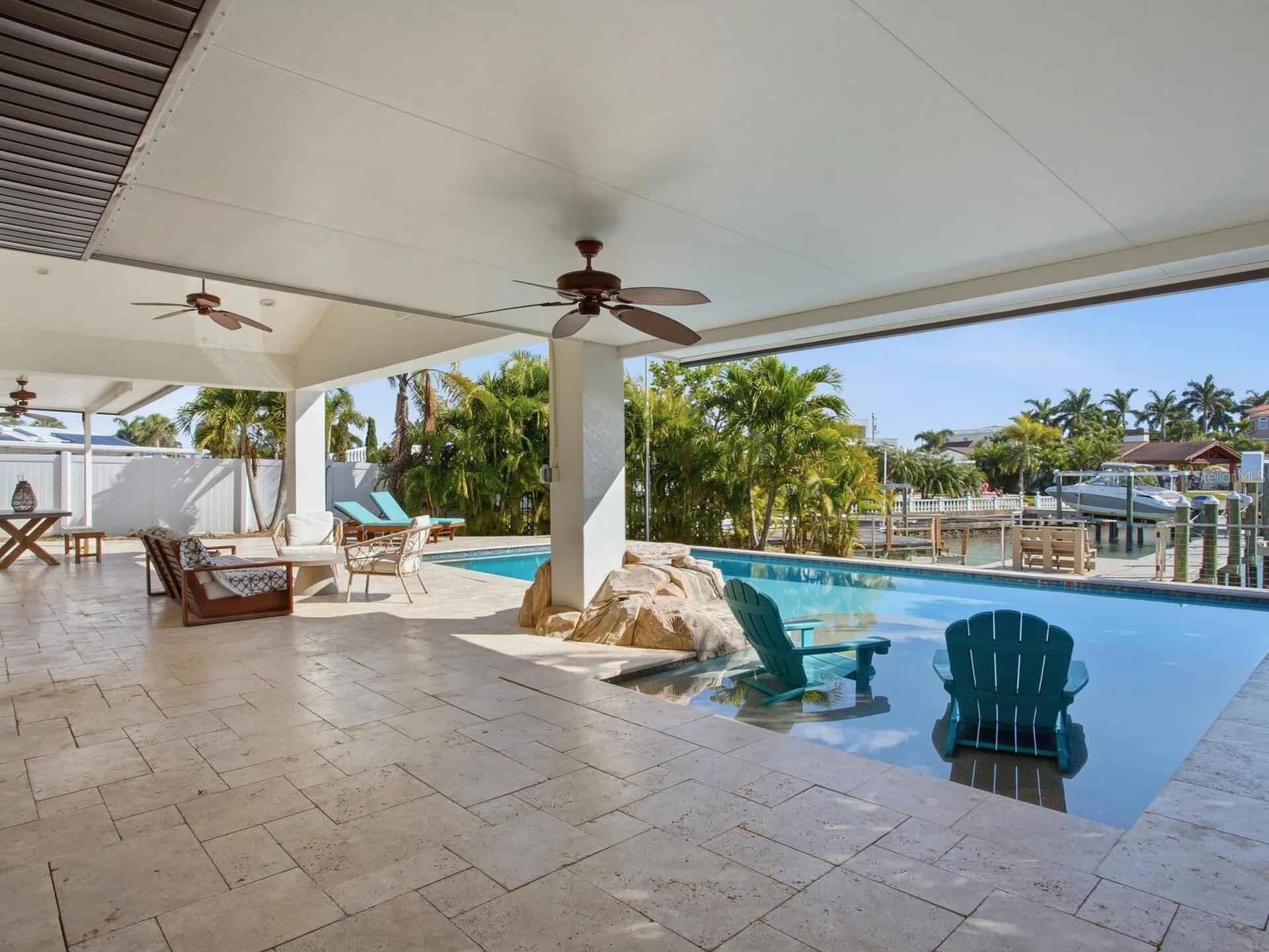1028 79th Street S St Petersburg FL 33707
