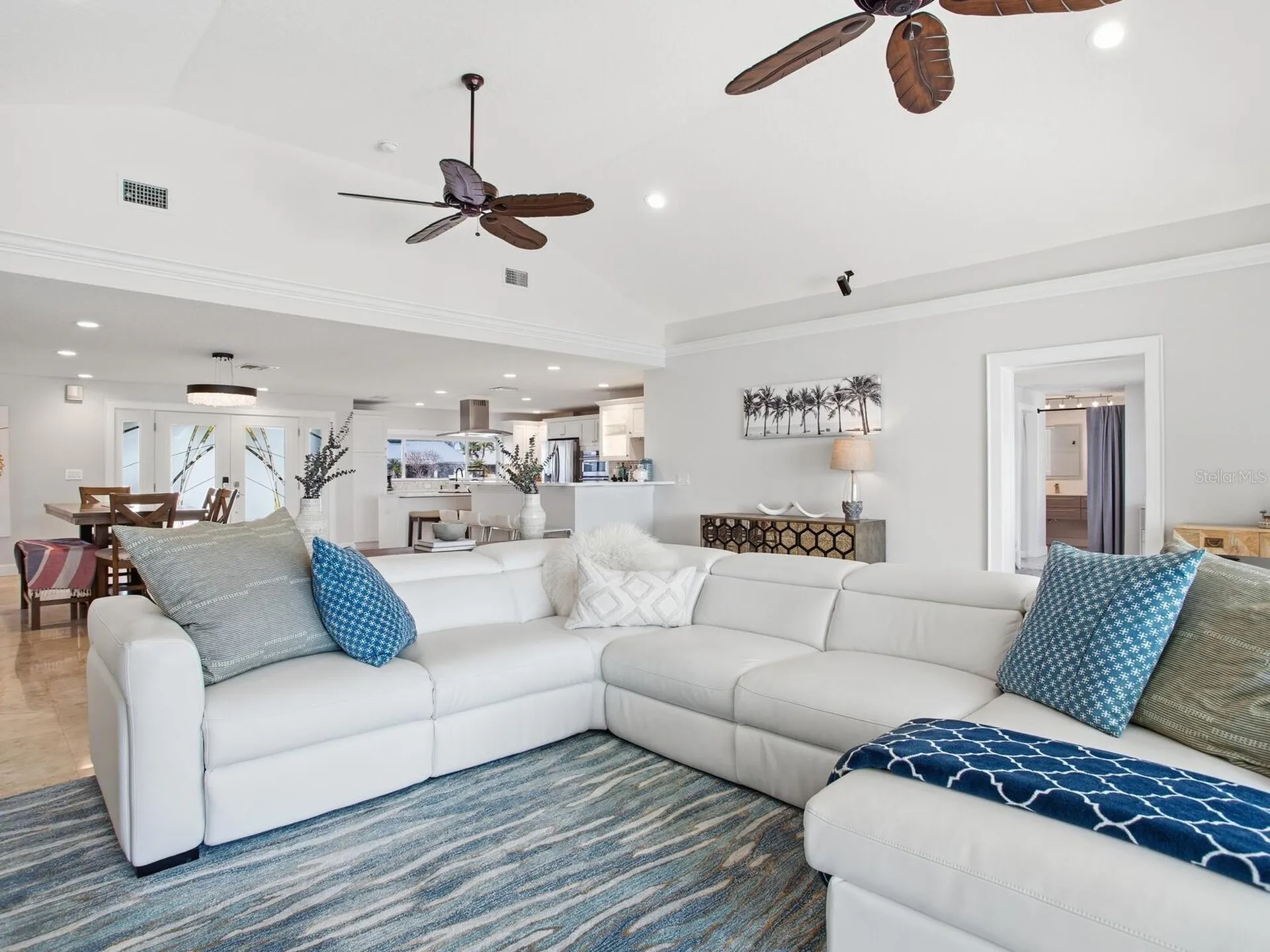 1028 79th Street S St Petersburg FL 33707
