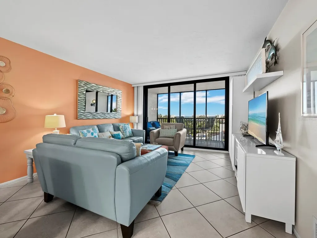 2045 Gulf Of Mexico Drive Longboat Key FL 34228