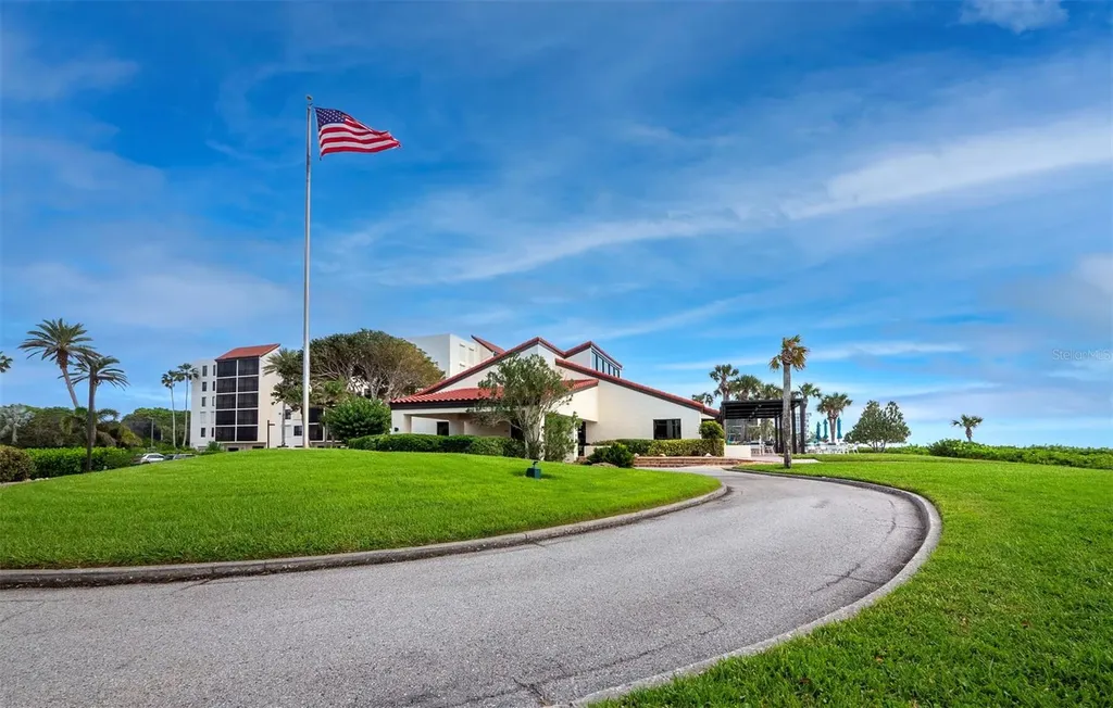 2045 Gulf Of Mexico Drive Longboat Key FL 34228