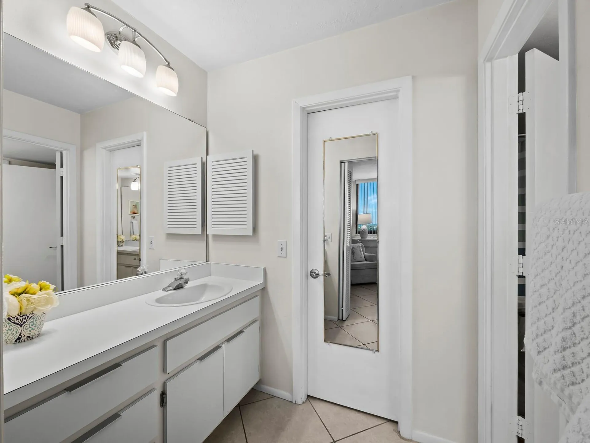 2045 Gulf Of Mexico Drive Longboat Key FL 34228