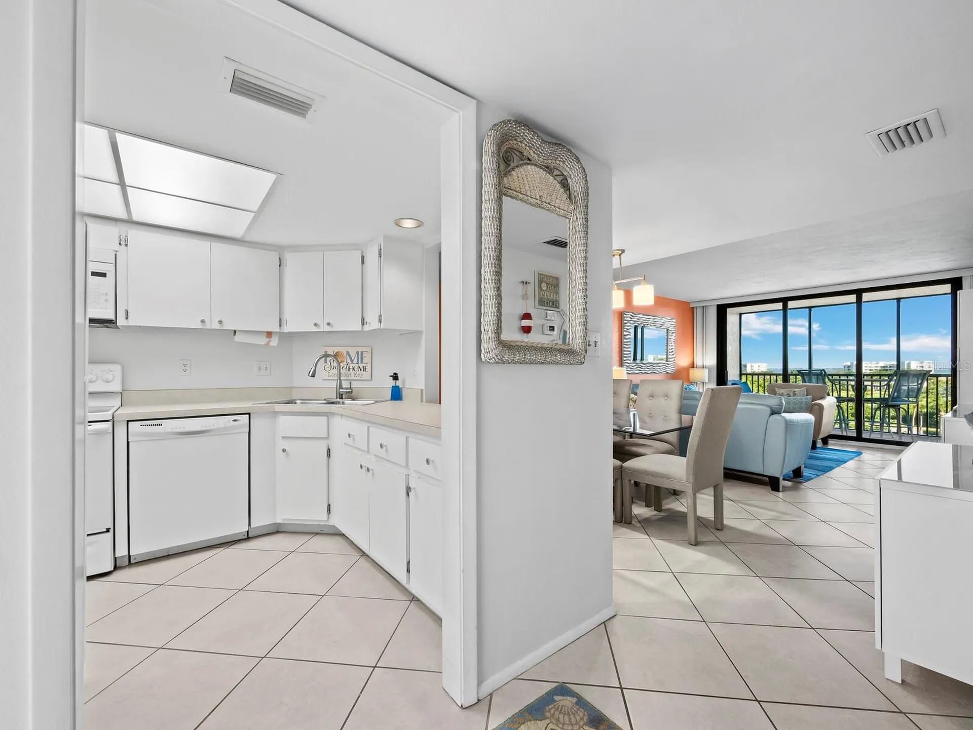 2045 Gulf Of Mexico Drive Longboat Key FL 34228