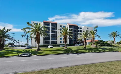 2045 Gulf Of Mexico Drive Longboat Key FL 34228