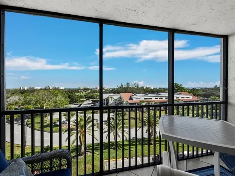 2045 Gulf Of Mexico Drive Longboat Key FL 34228