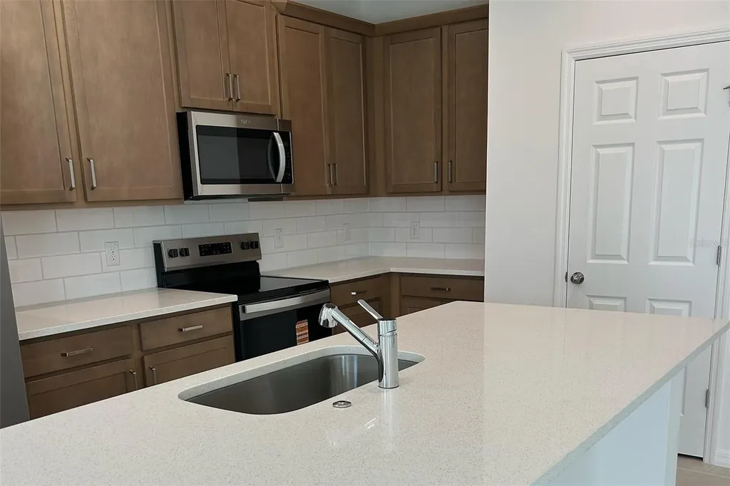 676 Birdswill Lane Deland FL 32724