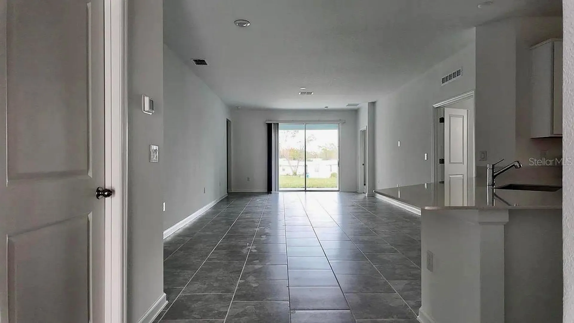 965 Waterfall Boulevard Davenport FL 33837
