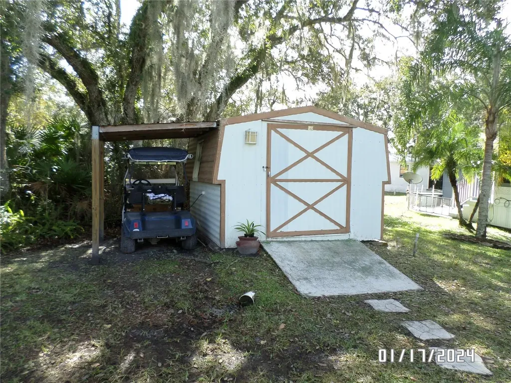 76 NW Roan Road River Ranch FL 33867