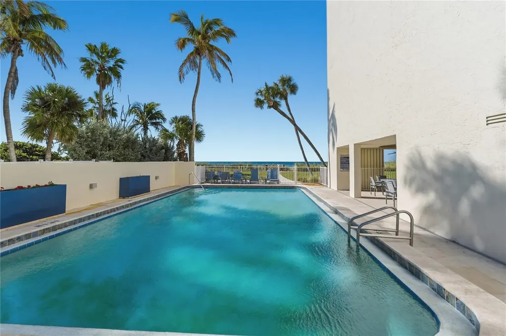 4485 Gulf Of Mexico Drive Longboat Key FL 34228