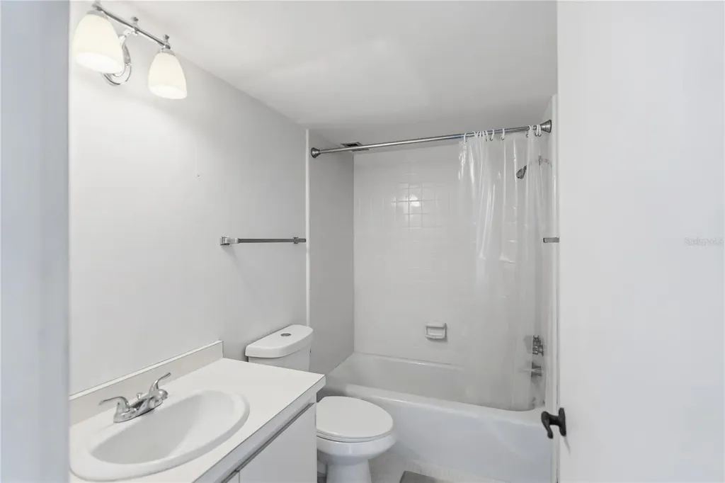 4485 Gulf Of Mexico Drive Longboat Key FL 34228