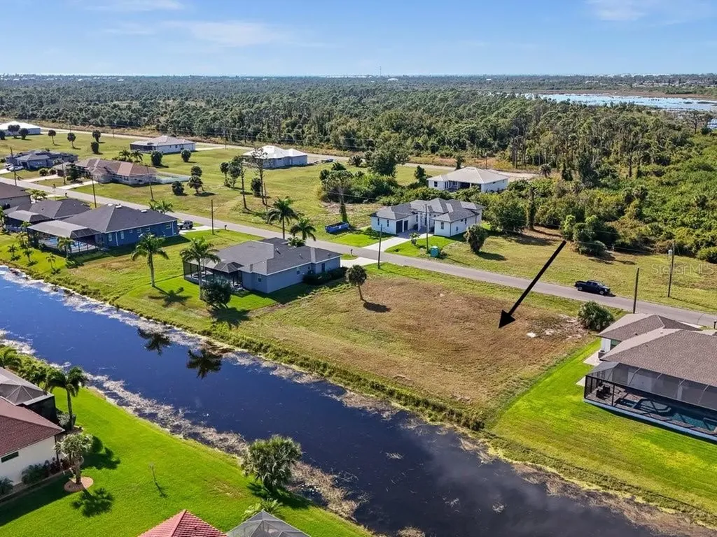 176 W Pine Valley Lane Rotonda West FL 33947