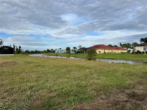 176 W Pine Valley Lane Rotonda West FL 33947