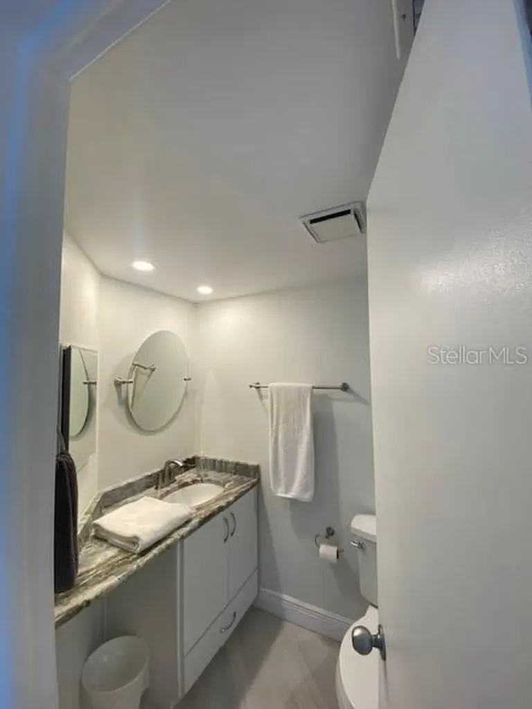1515 Pinellas Bayway S St Petersburg FL 33715