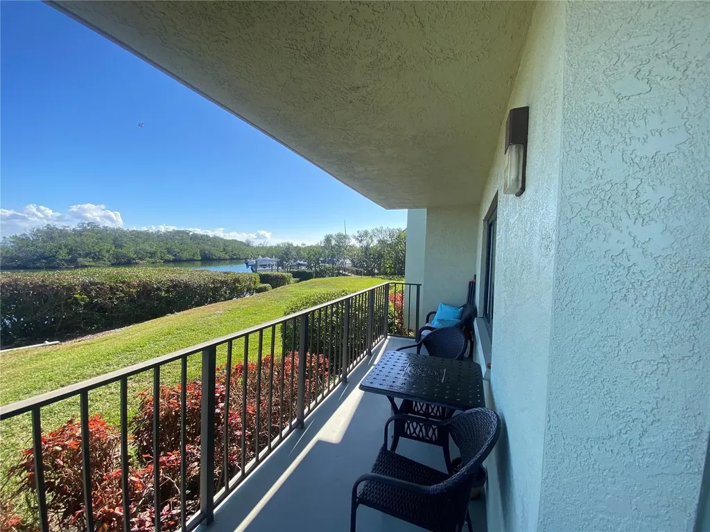 1515 Pinellas Bayway S St Petersburg FL 33715