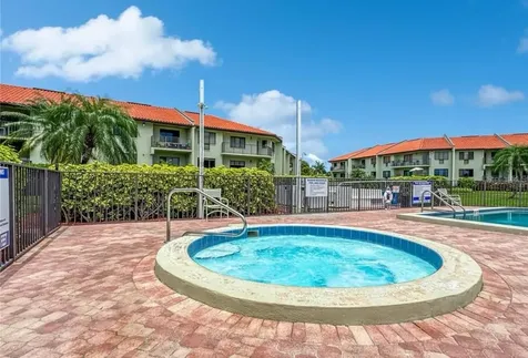1515 Pinellas Bayway S St Petersburg FL 33715