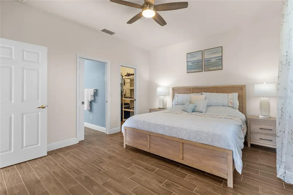 1937 Scarlett Avenue North Port FL 34289