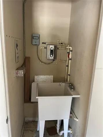 2222 E Drive Martin Luther King Jr Boulevard Tampa FL 33610