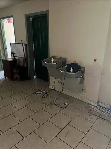 2222 E Drive Martin Luther King Jr Boulevard Tampa FL 33610