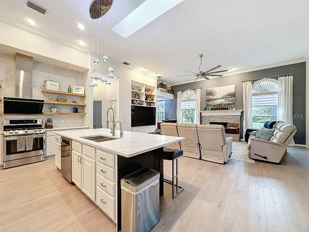 8805 Crosswood Court Riverview FL 33578