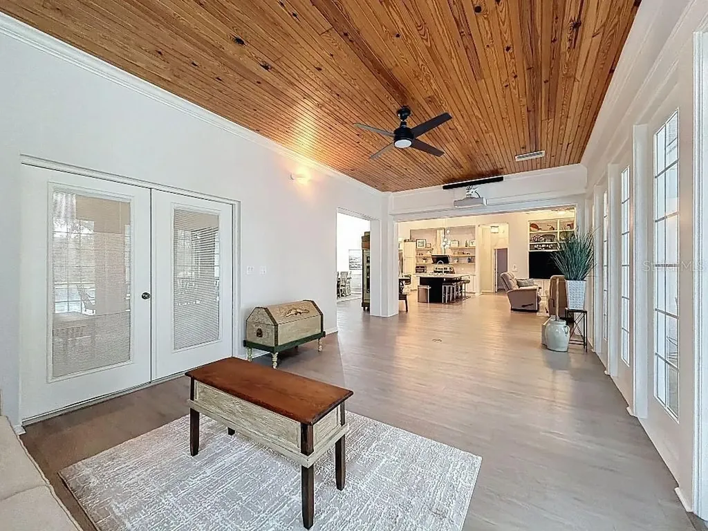 8805 Crosswood Court Riverview FL 33578