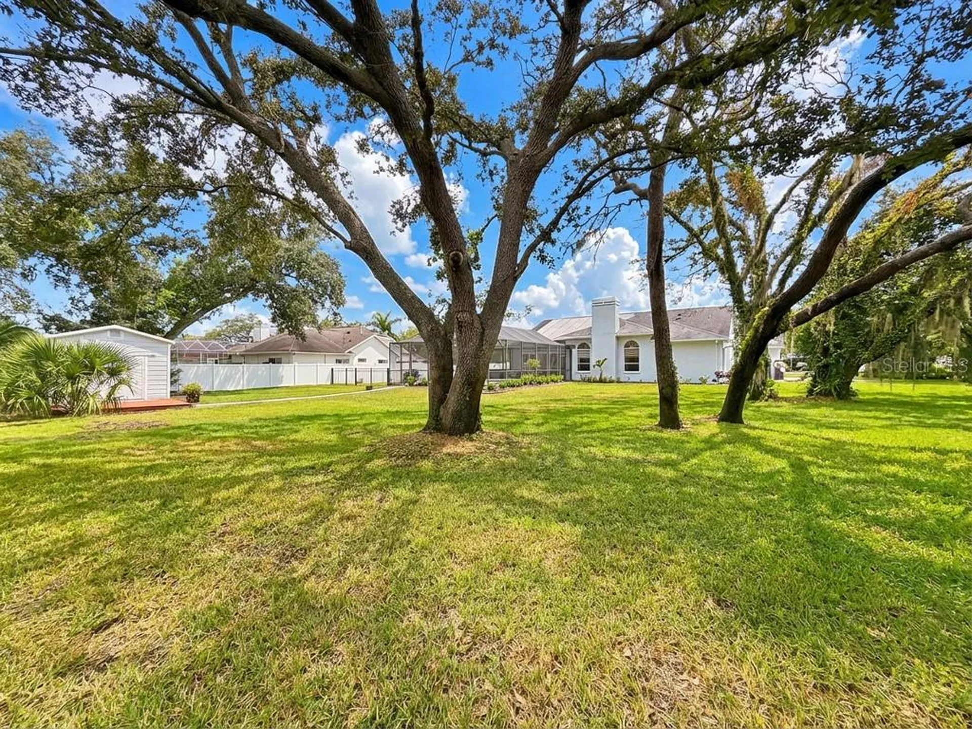 8805 Crosswood Court Riverview FL 33578