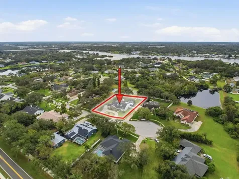 8805 Crosswood Court Riverview FL 33578