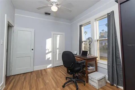 6002 N Suwanee Avenue Tampa FL 33604