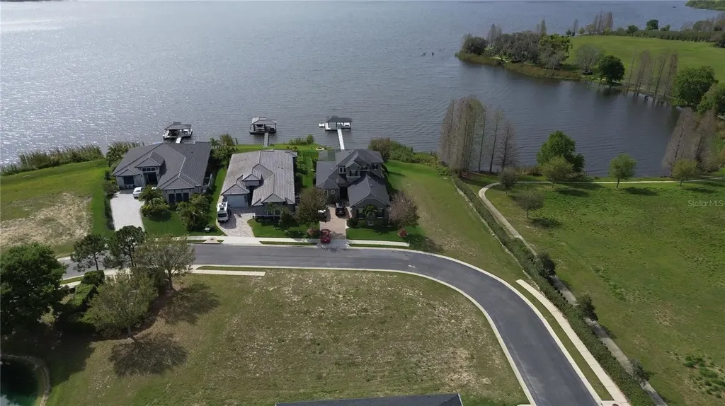 760 Water Fern Trail Drive Auburndale FL 33823