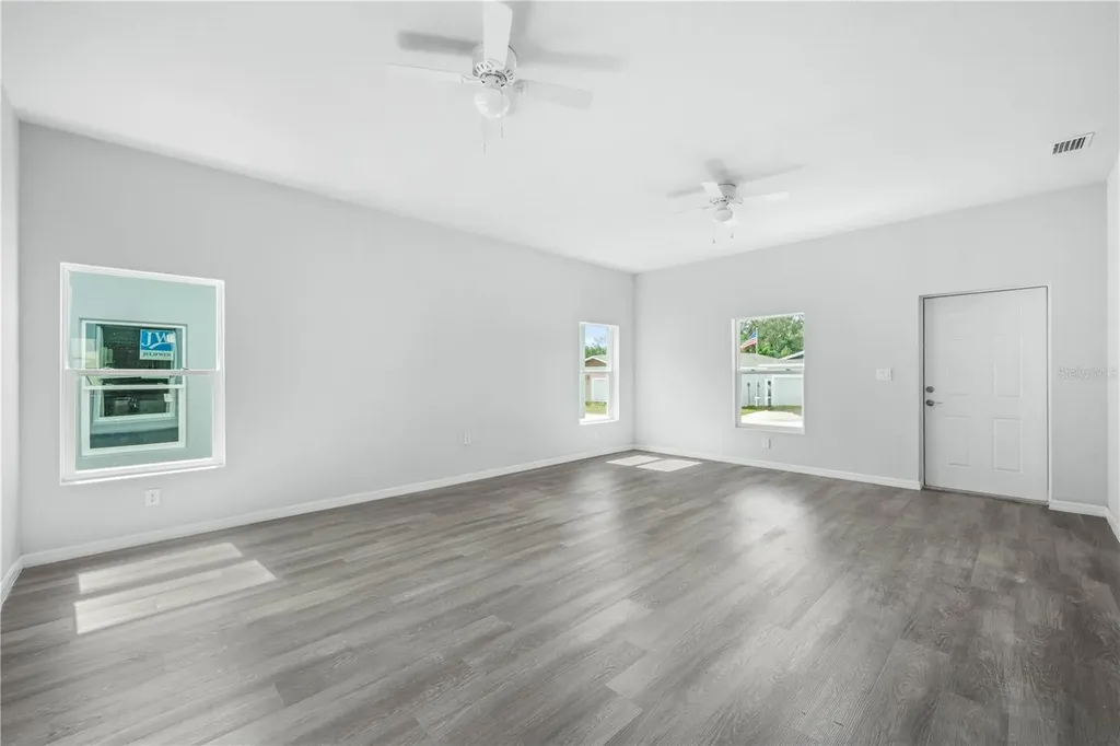 1430 Las Villas Boulevard Sebring FL 33870