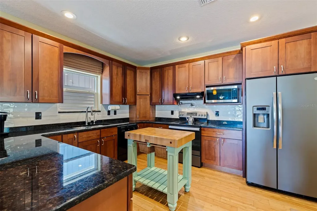 5429 Essex Avenue S Gulfport FL 33707
