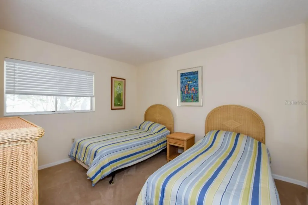 437 Cerromar Lane Venice FL 34293