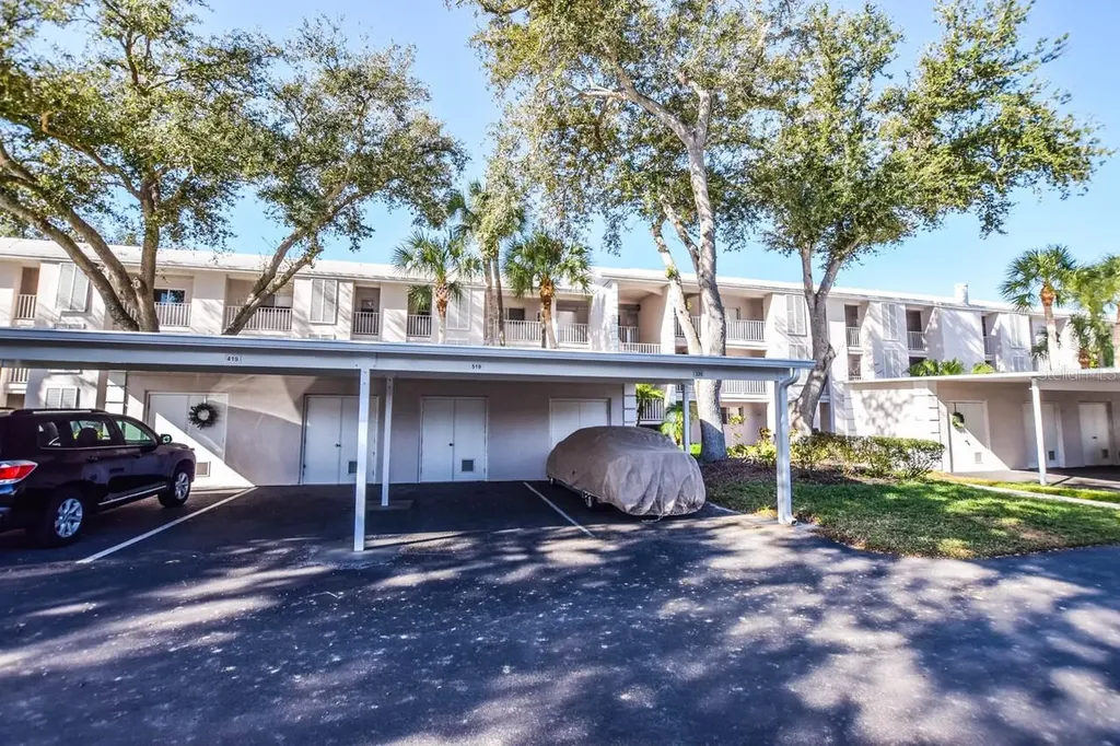 437 Cerromar Lane Venice FL 34293