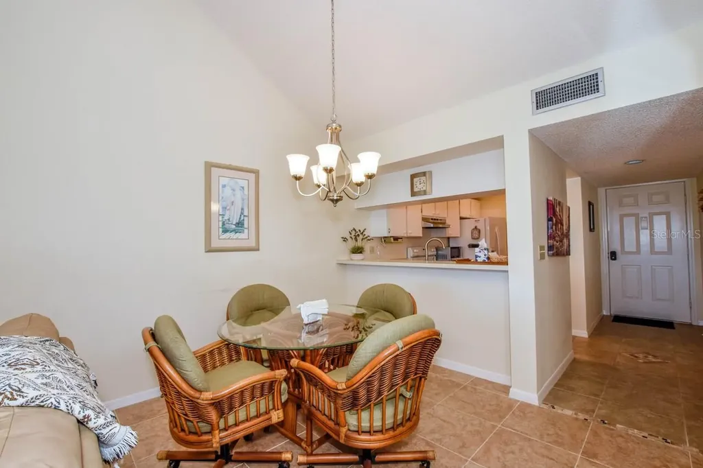 437 Cerromar Lane Venice FL 34293