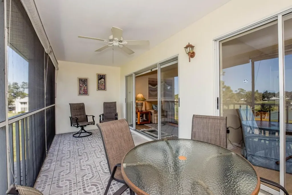 437 Cerromar Lane Venice FL 34293