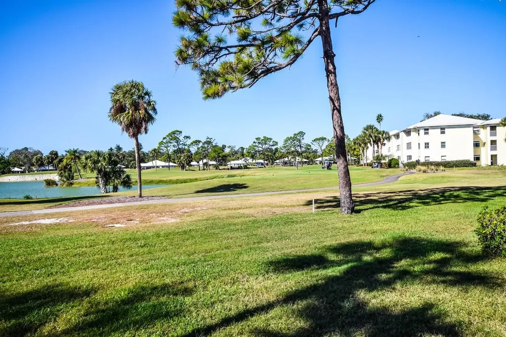 437 Cerromar Lane Venice FL 34293