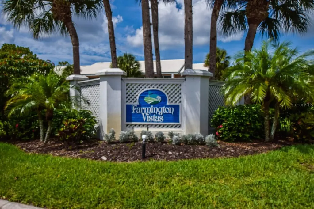437 Cerromar Lane Venice FL 34293