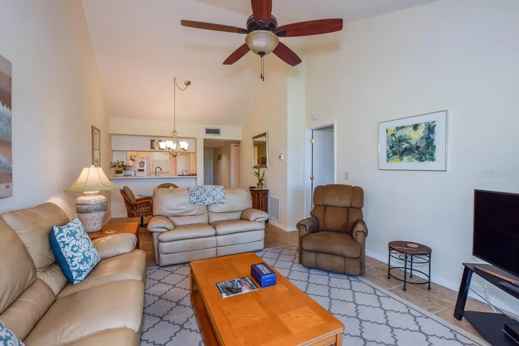 437 Cerromar Lane Venice FL 34293