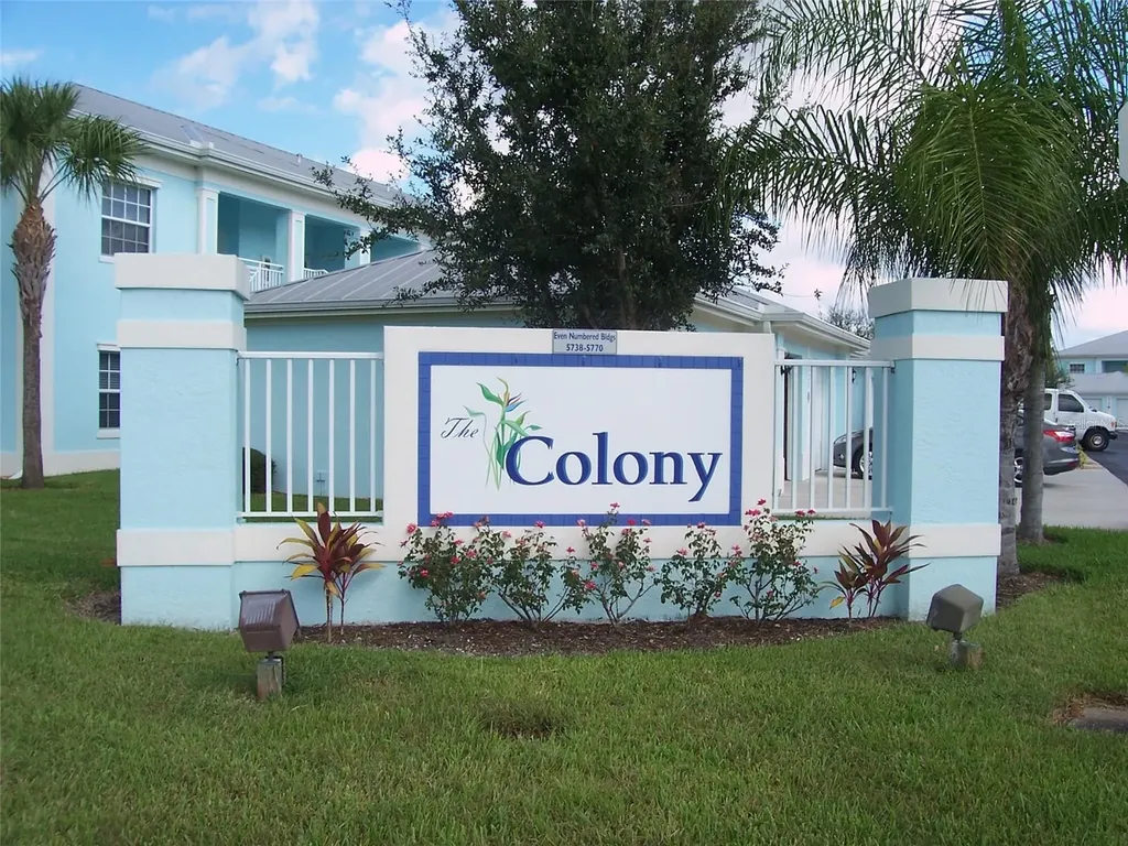 5747 Sabal Trace Drive North Port FL 34287