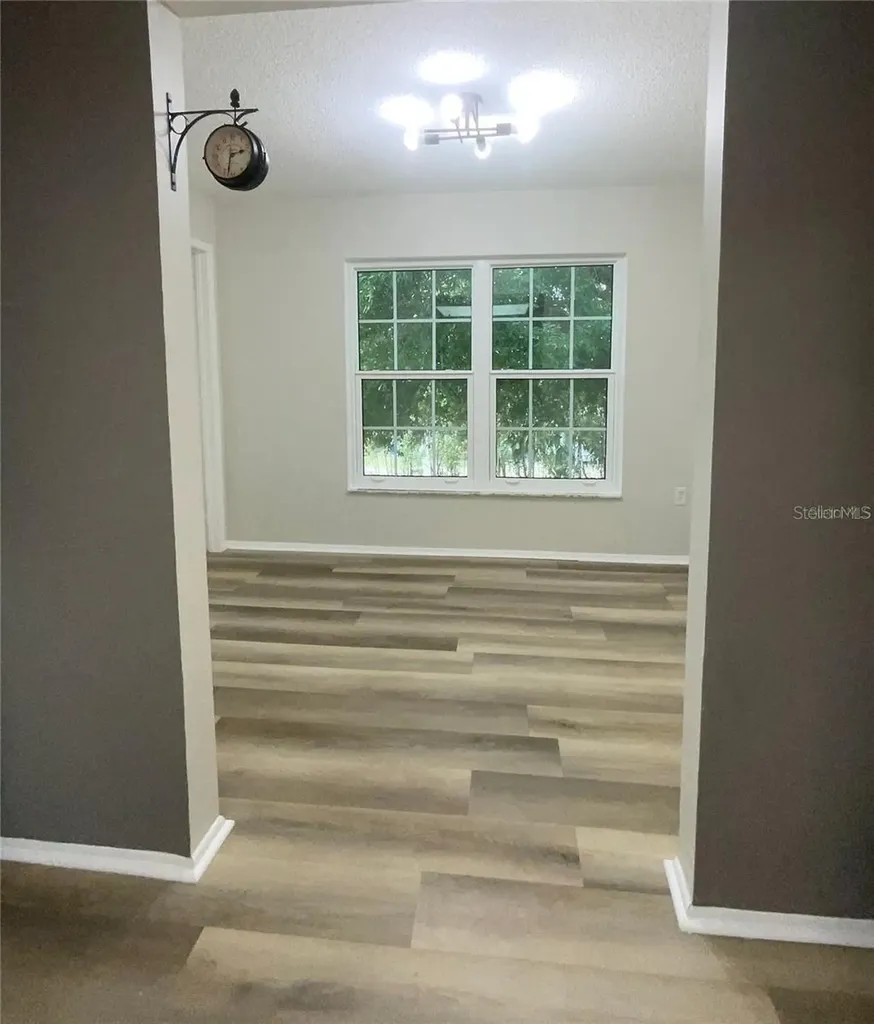 1020 85th Avenue N St Petersburg FL 33702