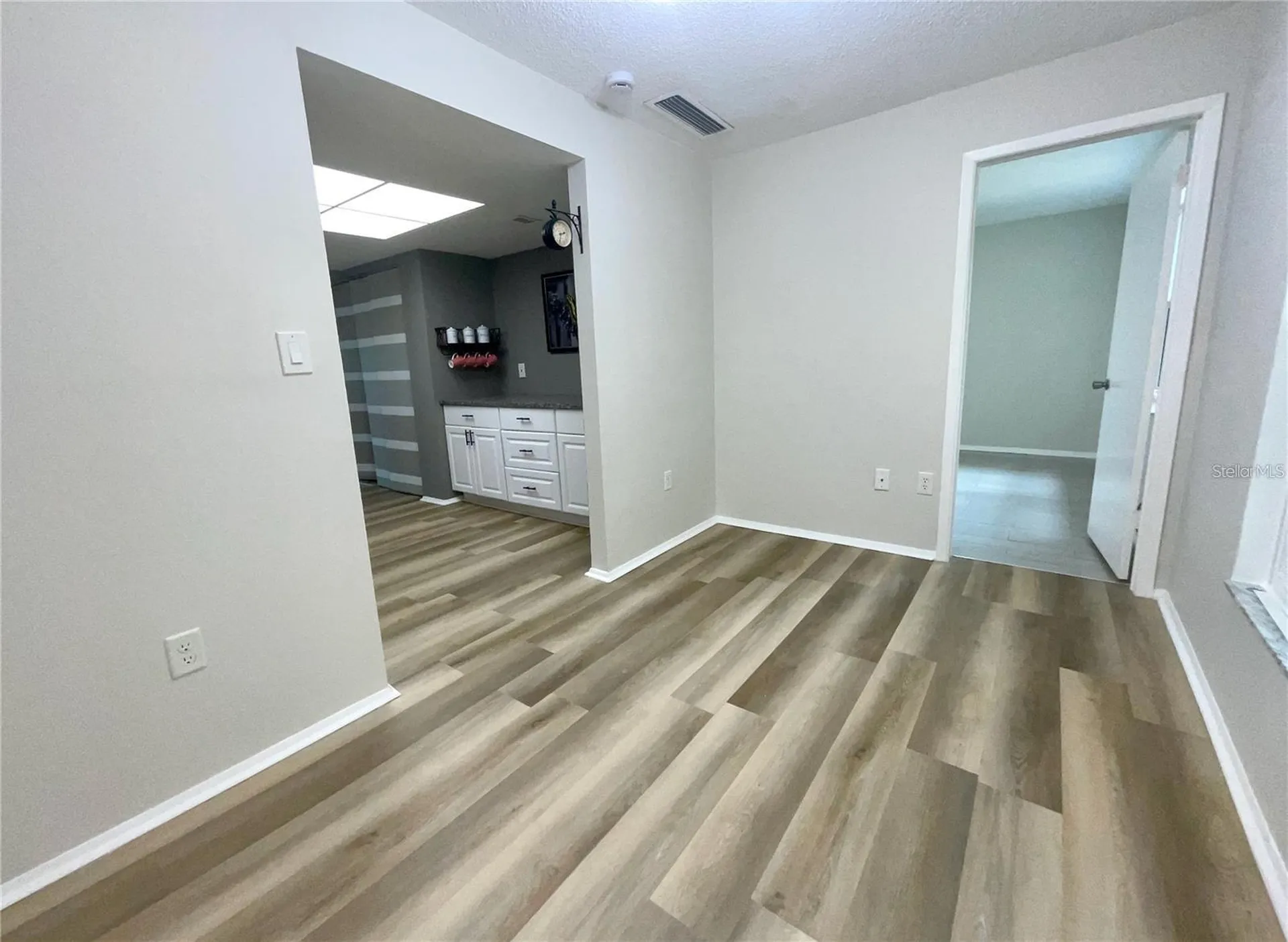1020 85th Avenue N St Petersburg FL 33702