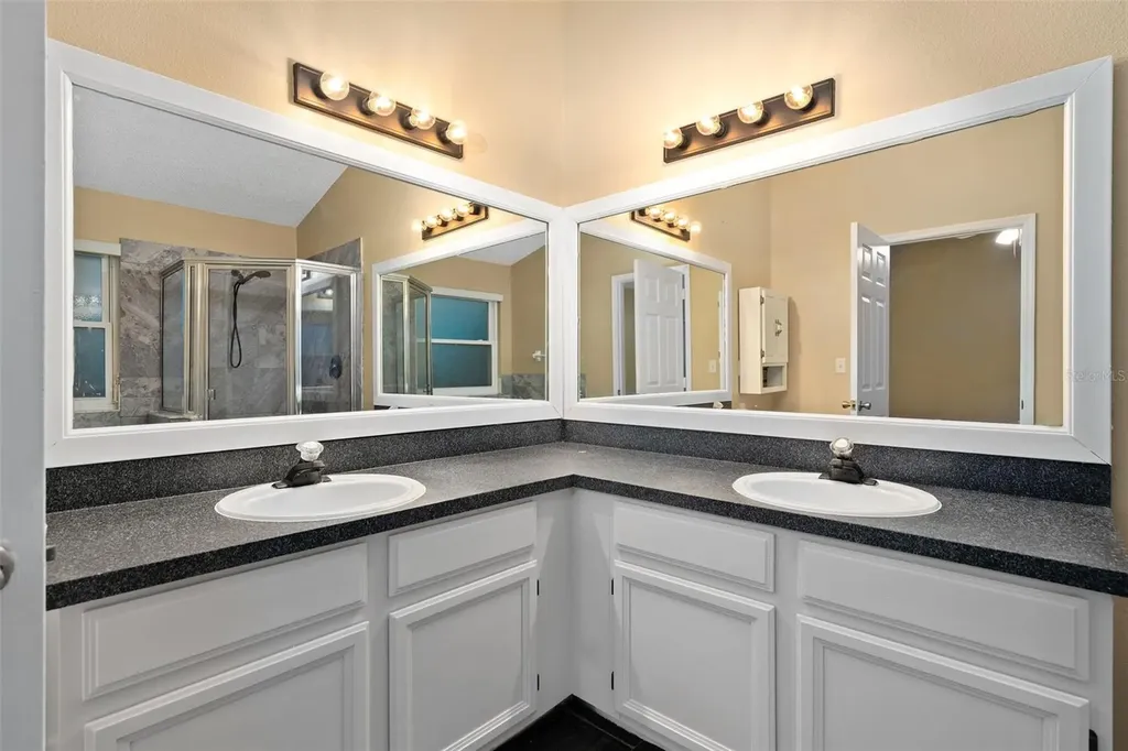 6010 Mountel Court Orlando FL 32810
