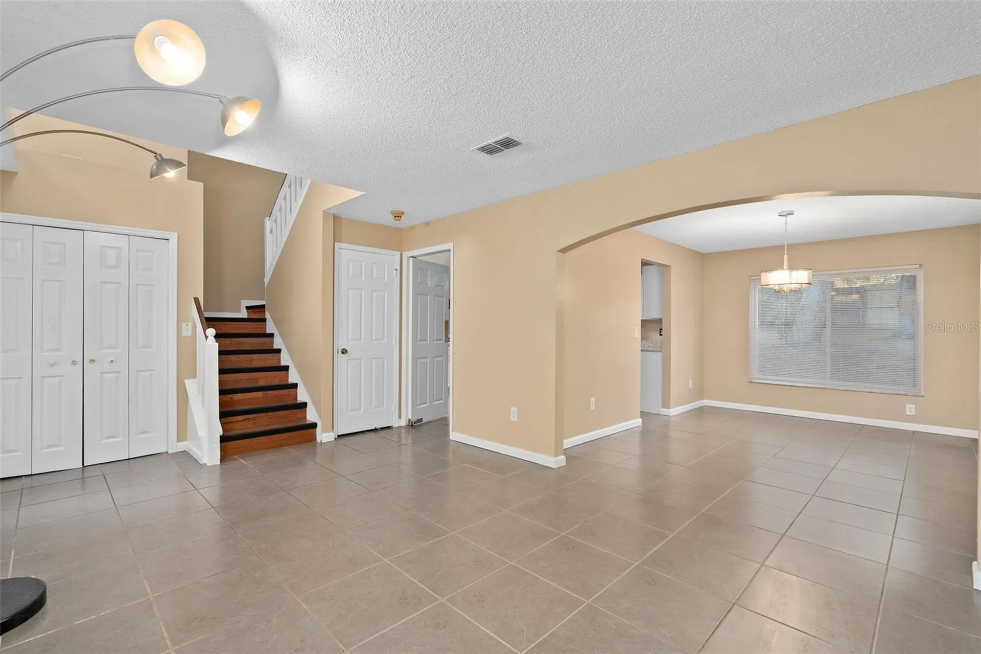 6010 Mountel Court Orlando FL 32810