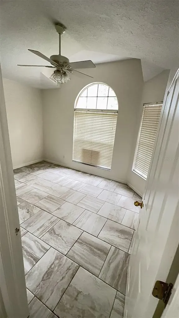 8517 Fawn Creek Drive Tampa FL 33626