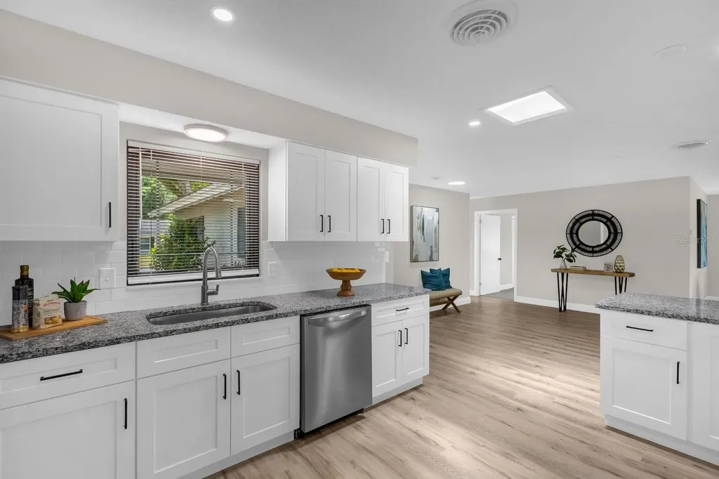 806 Arlington Boulevard Altamonte Springs FL 32701