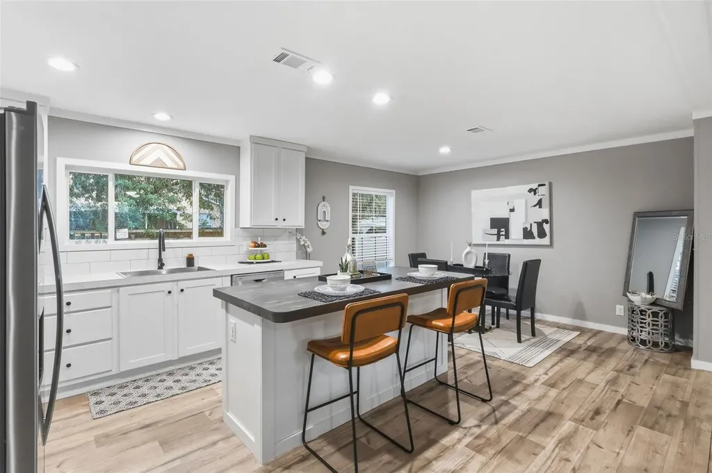 1913 Woodcrest Drive Ormond Beach FL 32174